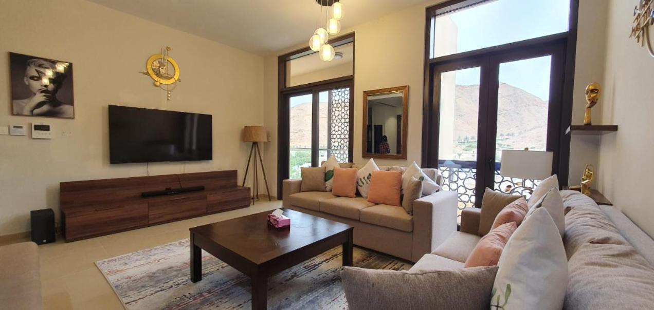 One Elegant 1Bhk Apartment In Muscat Bay 02 Kültér fotó