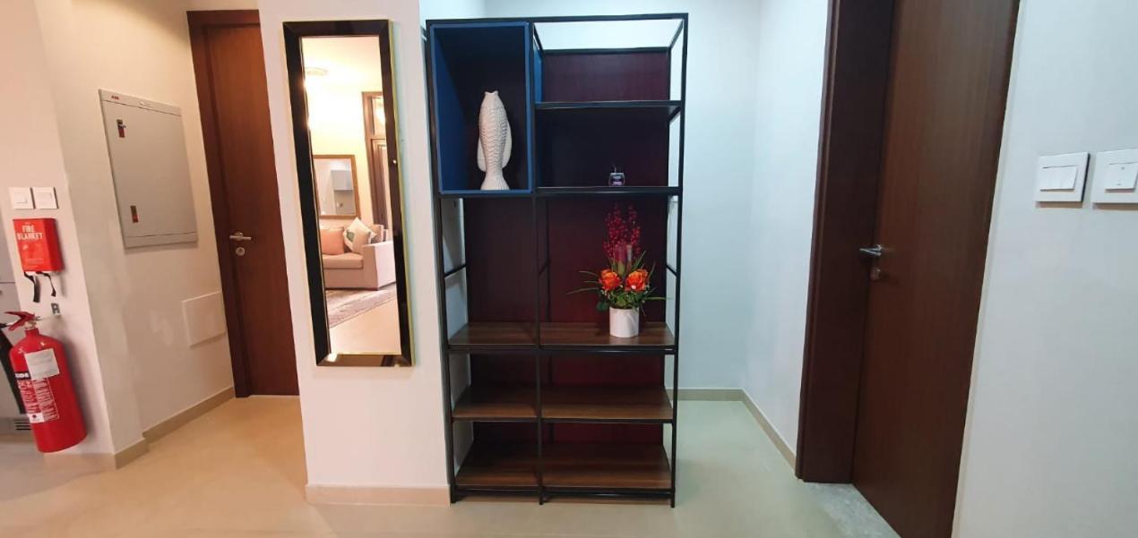 One Elegant 1Bhk Apartment In Muscat Bay 02 Kültér fotó